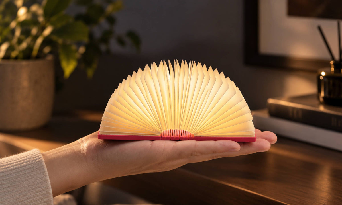 Super Mini Smart Book Light (Palm Edition) - Book Accessory from The Bookhouse Broughty Ferry- Just £19.95! Shop now