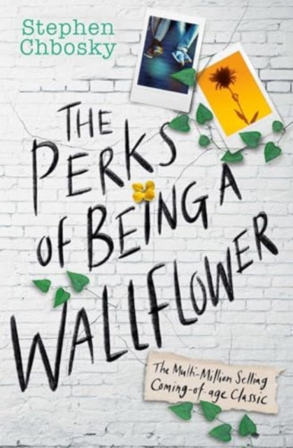 The Perks of Being a Wallflower YA Edition-9781398530003